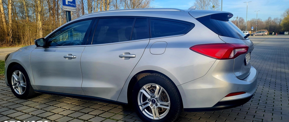 Ford Focus cena 44999 przebieg: 232800, rok produkcji 2020 z Recz małe 379